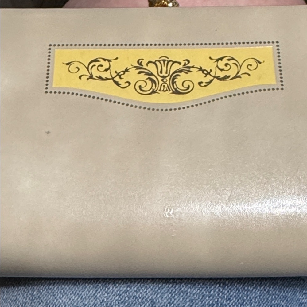 Shiseido Elegant Cream Clutch Wallet Fantasy Souvenir Bag Coin Purse Wallet - Picture 11 of 13